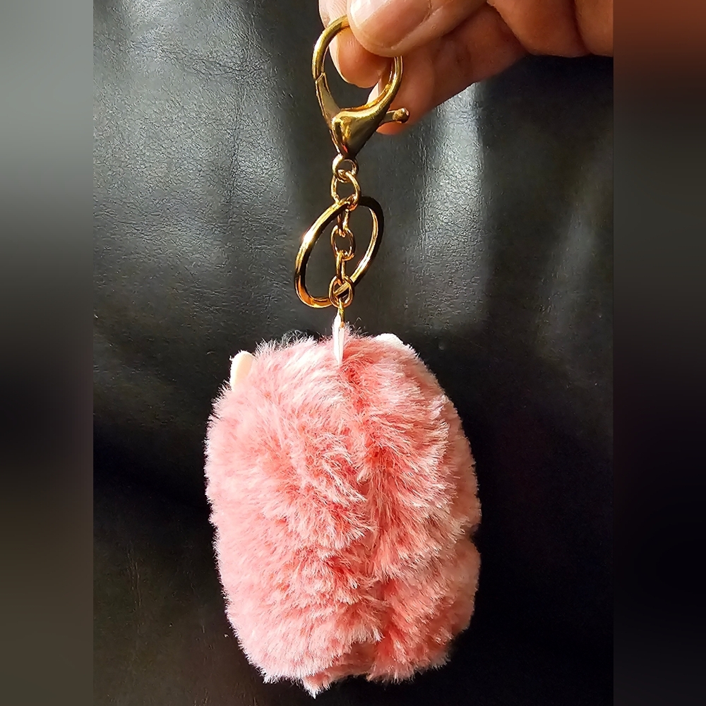 Plush Hedgehog Keychain Purse Charm Pink with Rhinestone Heart New Without Tags - Picture 4 of 7